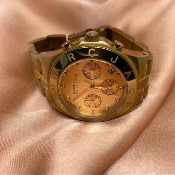 Marc Jacobs 5ATM Diamond Markers Rose Gold Watch - Picture 2 of 11